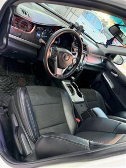 تۆیۆتا کامری